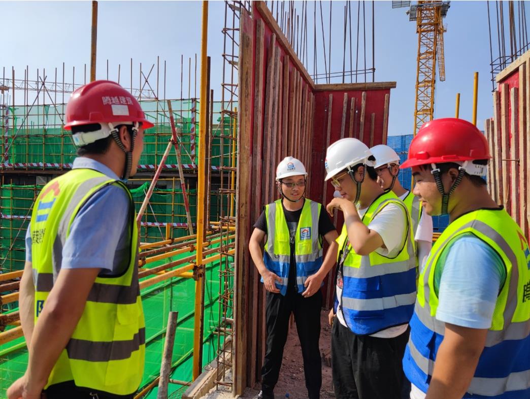 【先锋人物】今天，被腾越铁军圈粉了！