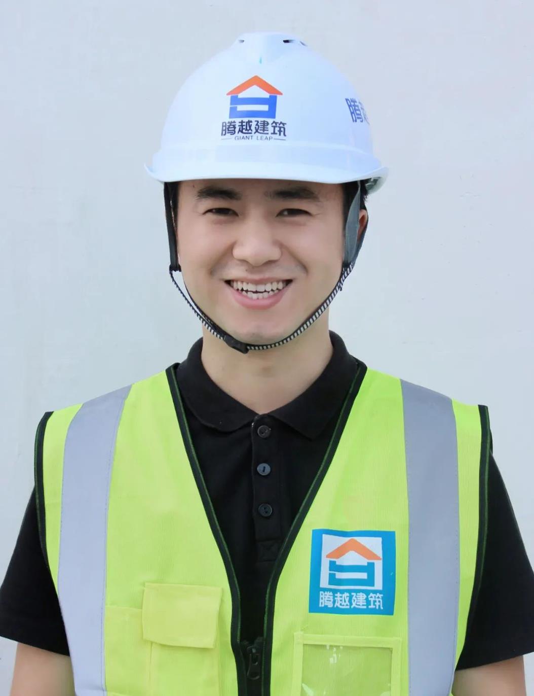 【先锋人物】破译“吃苦+用心+表现”的成功密码