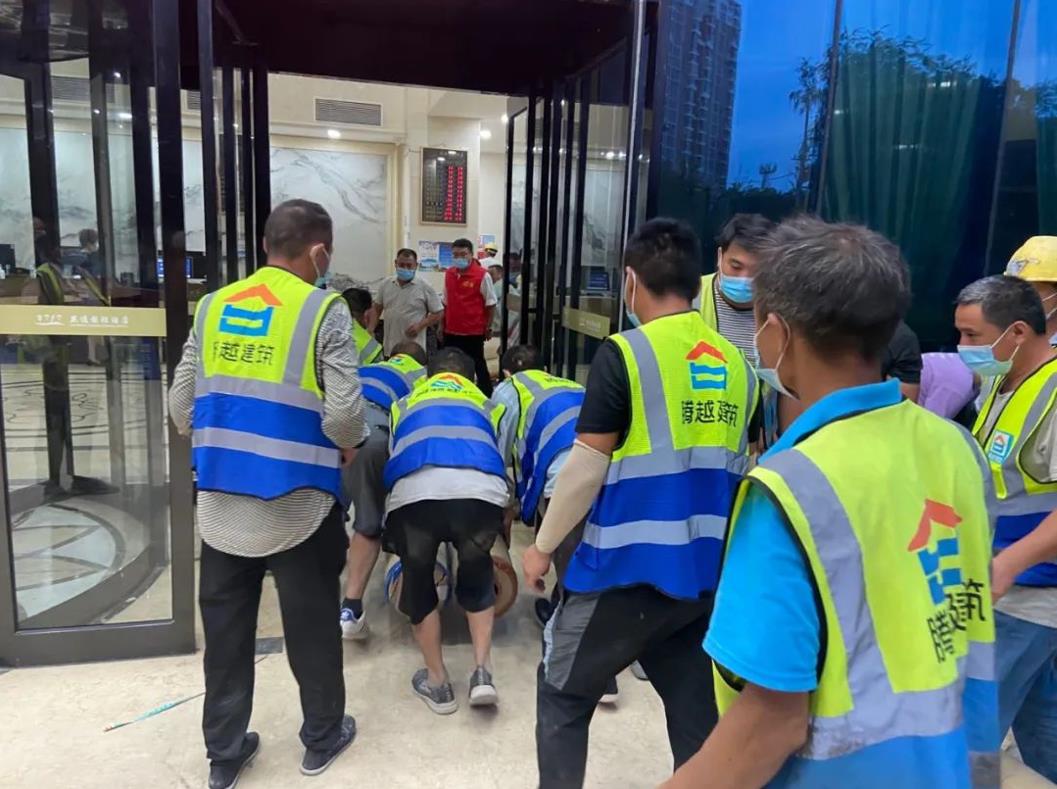 表彰先进|腾越建筑疫情防控再获政府嘉奖!