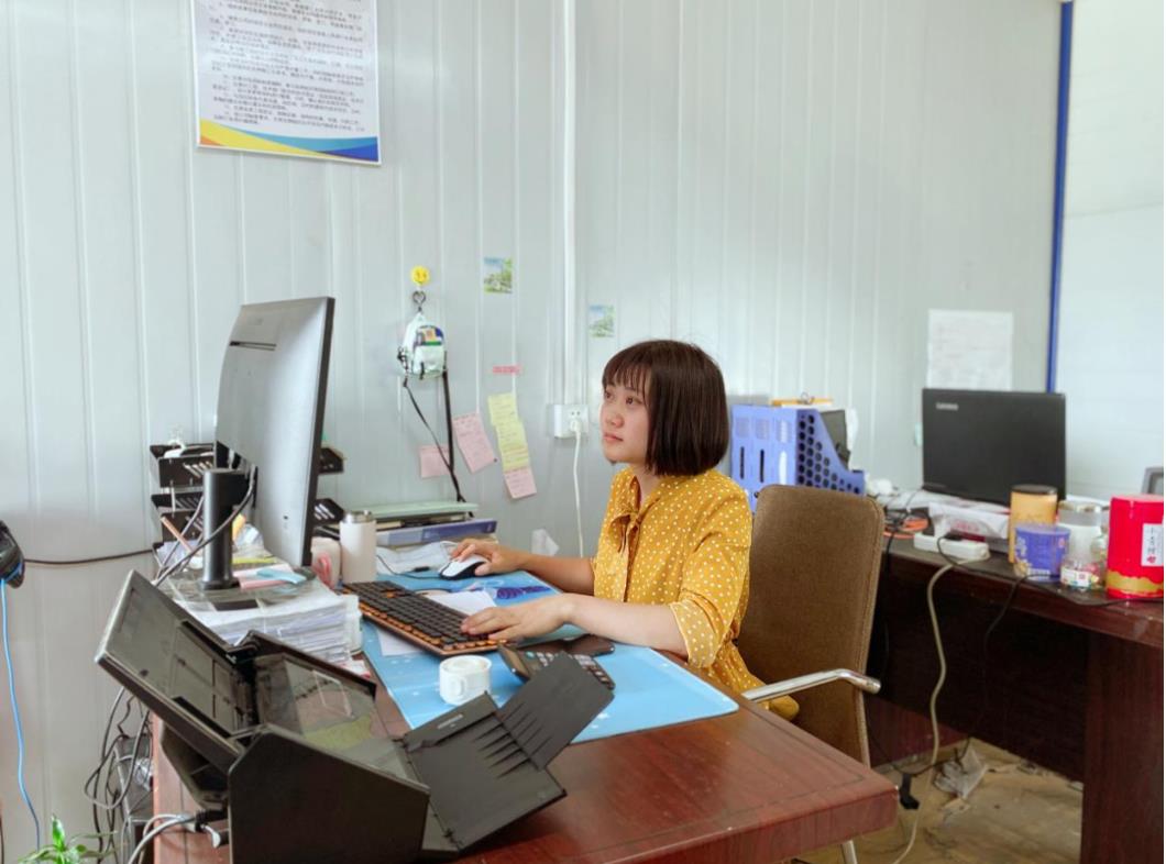 先锋人物 | 热爱是所有的答案和理由   